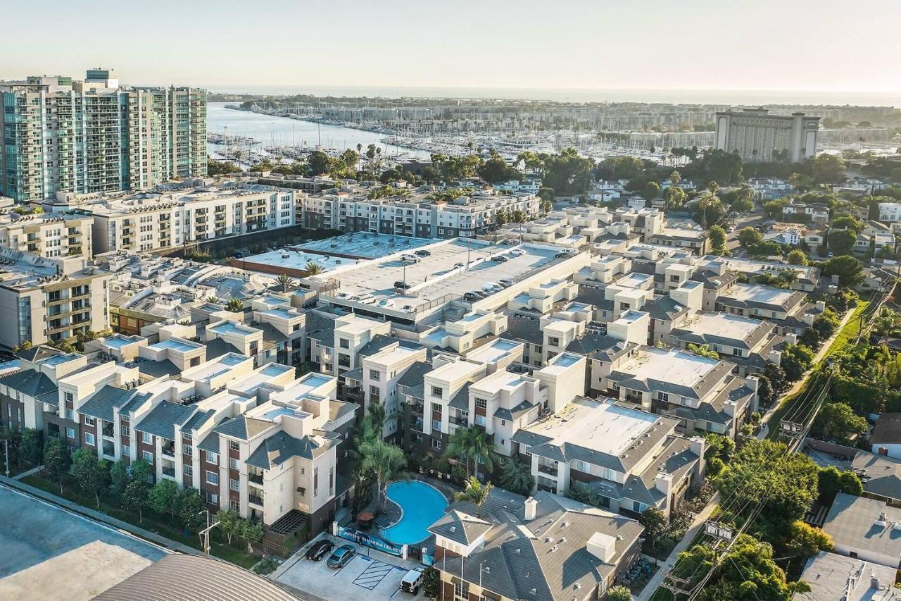 Marina Del Rey 2 Bedroom Appartement *